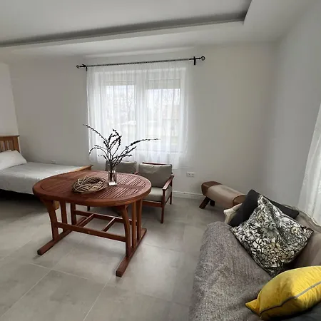 Ferienhaus Eva Pihenohaz Tiszafoeldvar *