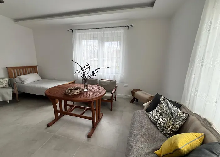 בית נופש Eva Pihenohaz Tiszafoeldvar *