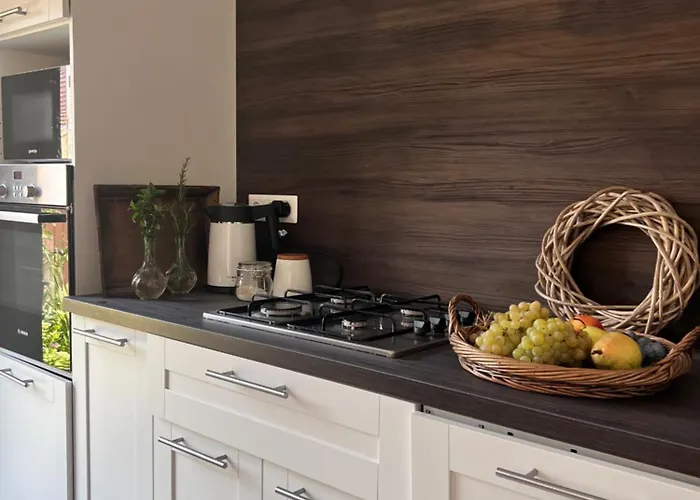 Eva Pihenohaz Tiszafoeldvar Tiszafoldvar