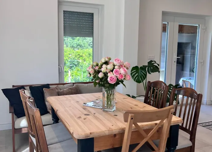 Eva Pihenohaz Tiszafoeldvar בית נופש Tiszafoldvar