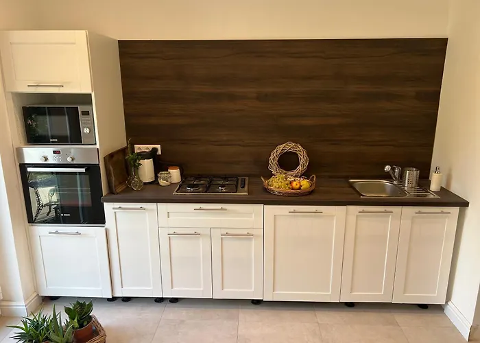 Eva Pihenohaz Tiszafoeldvar